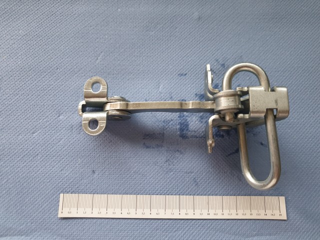 Fiat Punto III. 5 ajtós, 51754186 számú, gyári új ajtóhatároló