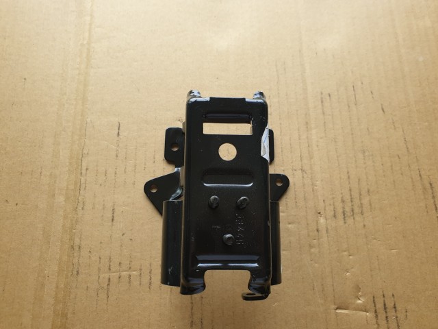 Alfa Romeo MiTo, Fiat Grande Punto gyári új, könyöklő tartó vas 51724513