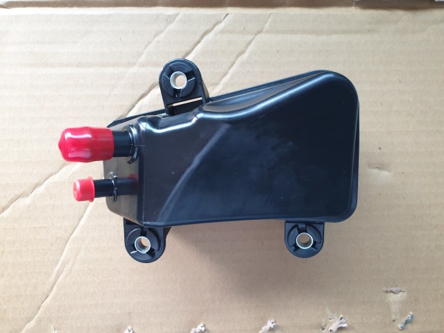 Alfa Romeo 159, Brera, Spider gyári új szervó olaj tartály 51880990