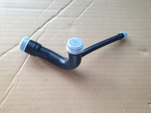 Fiat Stilo 1,2 16v , Panda II. 1,4 16v benzin gyári új, karter gáz cső 46800178