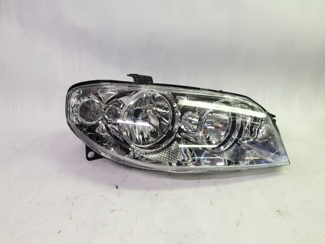 Fiat Punto III.  utángyártott új, jobb első lámpa  46849354  Depo gyártmány