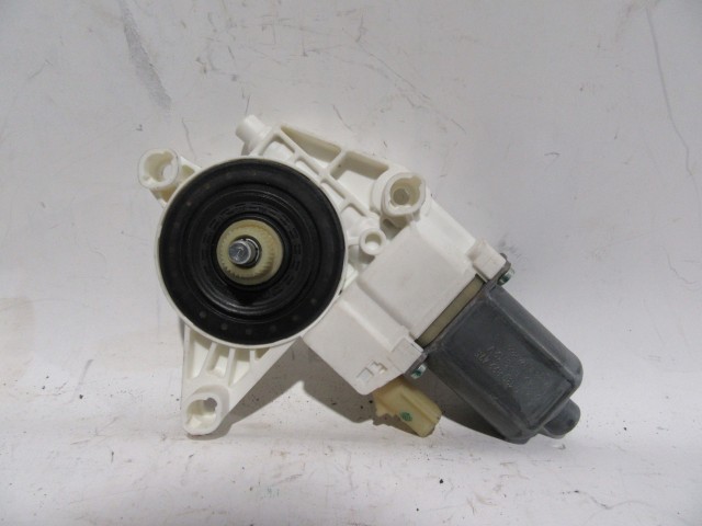 Dodge Journey bal hátsó ablakemelő motor 0130822475