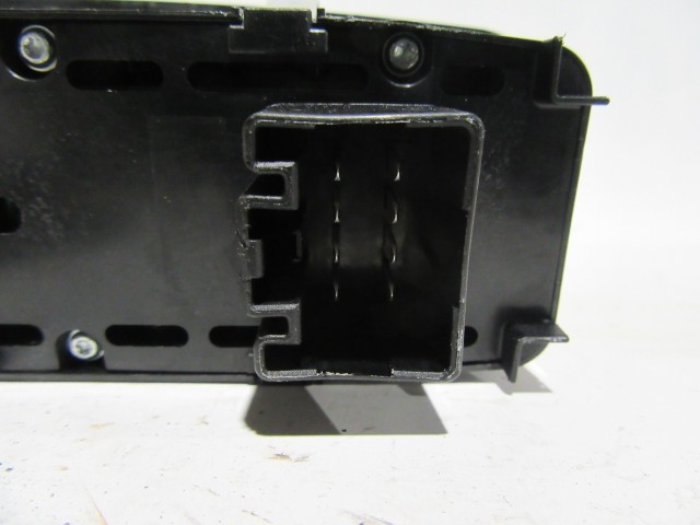 Dodge Journey jobb első ablakemelő kapcsoló 04602540af