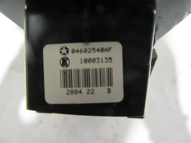 Dodge Journey jobb első ablakemelő kapcsoló 04602540af