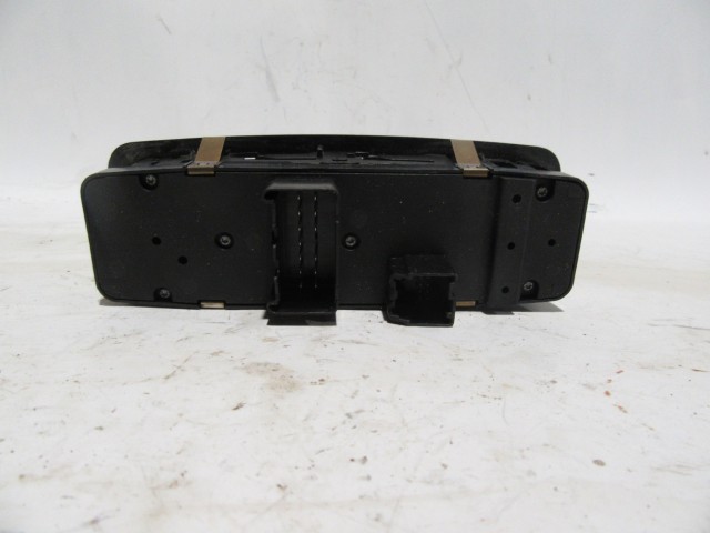 Dodge Journey bal első ablakemelő kapcsoló 04602632ae