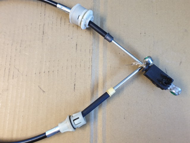 Alfa Romeo/Fiat 1,3 Mjtd 16v, 55223406 számú, gyári új, 6 sebességes váltóbowden