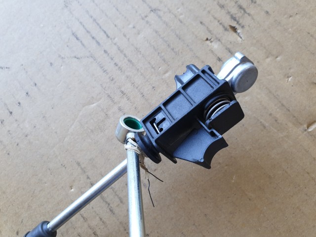 Alfa Romeo Mito 1,4 multi air , 55230720 számú, gyári új váltó bowden