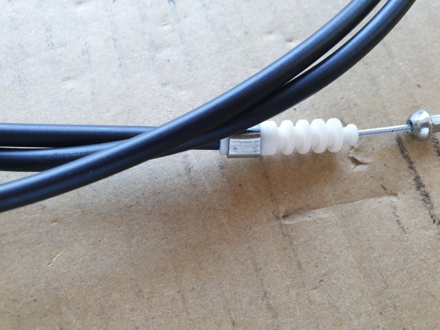 Alfa Romeo, Fiat gyári új motorháztető nyitó bovden 52095654