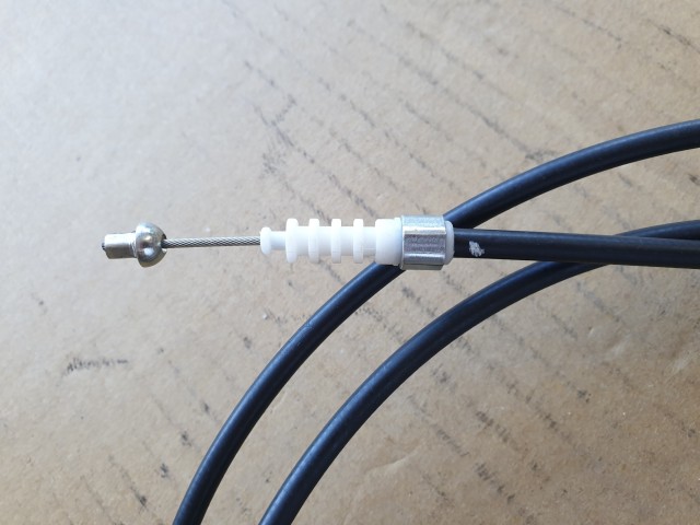 Fiat Linea gyári új motorháztető nyitó talp és bovden