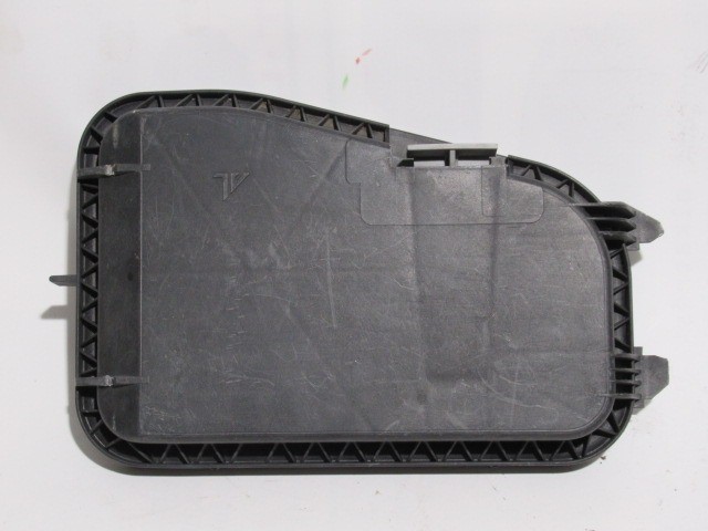 Fiat Multipla II. 42230749 számú, bal első lámpa kupak