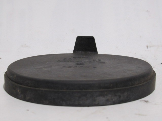 Alfa Romeo, Fiat, Jeep, Lancia 100mm átmérő fényszóró izzó takaró kupak 77364361 ,  20001509