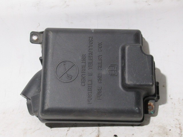 Fiat Doblo 2009-2022 külső biztosíték tábla ház fedél 51839437