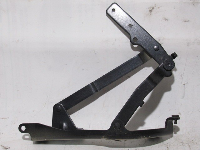 118965 Fiat 500 Kabriolet fekete színű jobb oldali csomagtérajtó zsanér 51921790