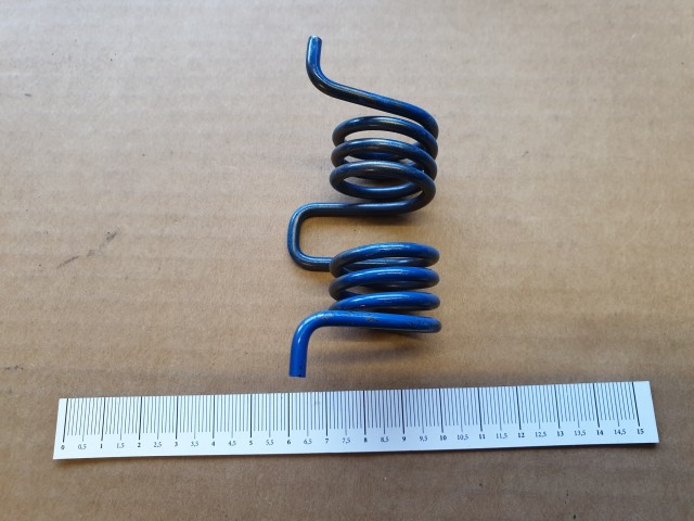 Alfa Romeo 159 gyári új kuplungpedál rugó 71740428