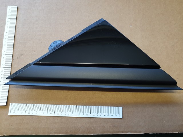 Fiat 500 gyári új, jobb oldali sárvédő háromszög, fényes 735455790