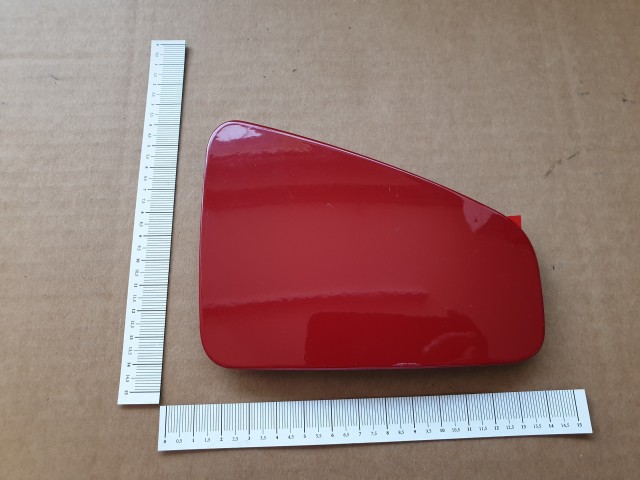 Fiat 500FL gyári új, piros színű, jobb hátsó lámpa betét