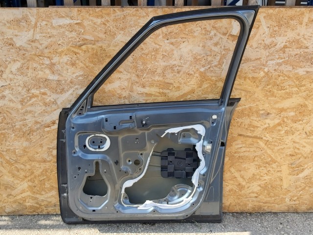 122759 Citroen C4 Picasso jobb első ajtó 