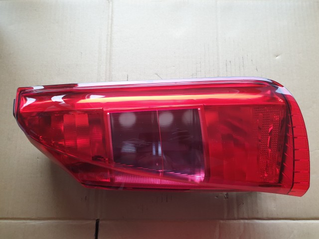 Lancia Musa 2004-2007  gyári beszállítós új jobb hátsó lámpa