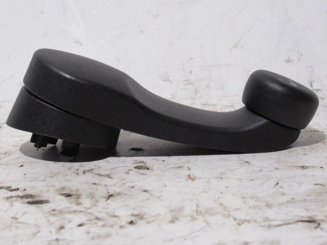 Fiat Bravo II. hátsó ablaktekerő kar 735410879