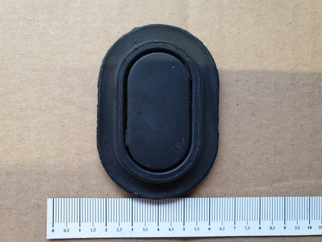 Alfa Romeo, Fiat, Lancia gyári új gumi dugó 46780643