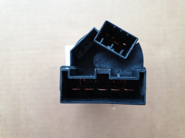 Fiat  Punto II.-III. Doblo I.-II. gyári új, klímás fűtéskapcsoló 46722666