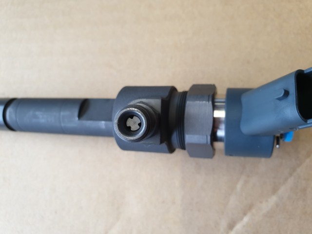 Alfa Romeo, Fiat, Lancia gyári új injektor 46787376