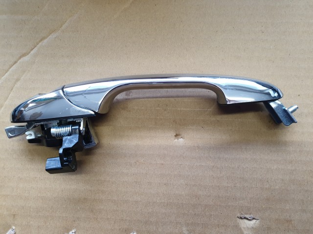 Fiat 500 utángyártott új bal első, külső kilincs króm színű 735451697