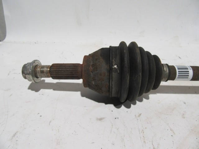 Ford Fiesta 1,6 Diesel jobb oldali féltengely 8v513b436hc