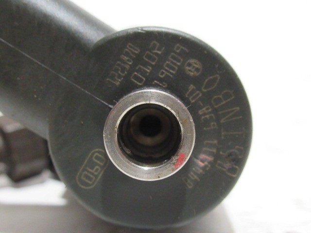 Diesel injektor 0445111638