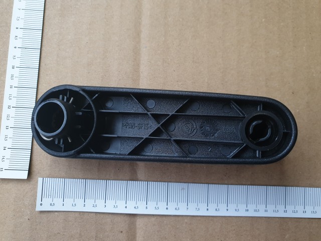 Fiat Panda gyári új ablaktekerő kar 735463155