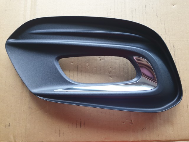 Fiat Tipo 2015- gyári új , bal oldali ködlámpa keret 735649287