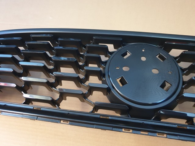 Fiat Tipo 2015- gyári új, sima, NEM KRÓMOS!!!!! első felső díszrács 735642862