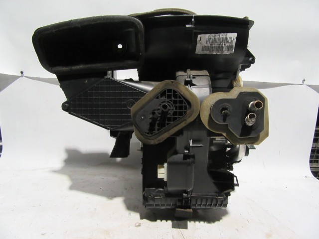121790 Ford Fiesta 2008-2013 manuál klímás fűtésboksz 8v5118478aj