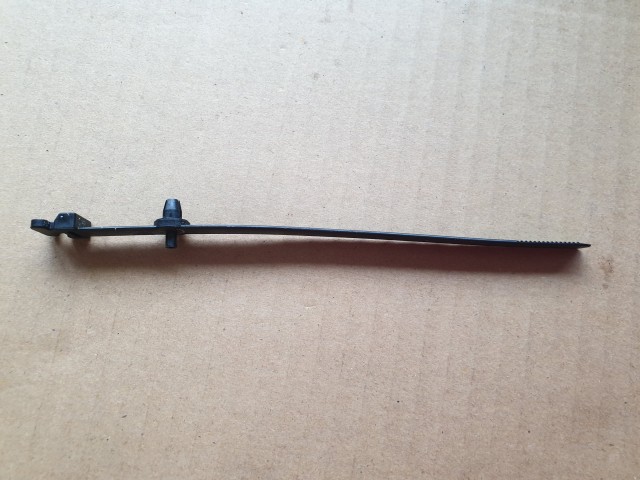 Fiat gyári új, oldható kötegelő szalag, 19 cm 7903085023