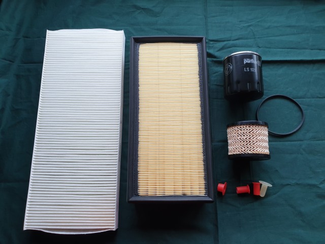 Fiat Ulysse 2,0-2,2 Jtd 16v Diesel gyári új szűrő szett 71765266