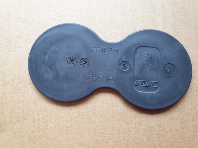 Fiat 500 2007-2015 gyári új pohártartó gumi betét 735467049