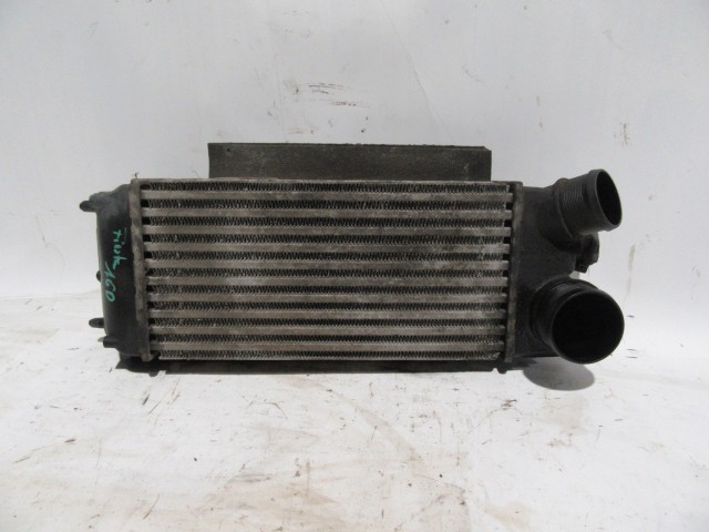 Ford Fiesta 1,6 Diesel intercooler  8v519l440ad
