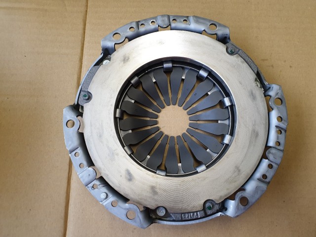 Fiat Palio 71735468 számú, gyári új kuplung szett