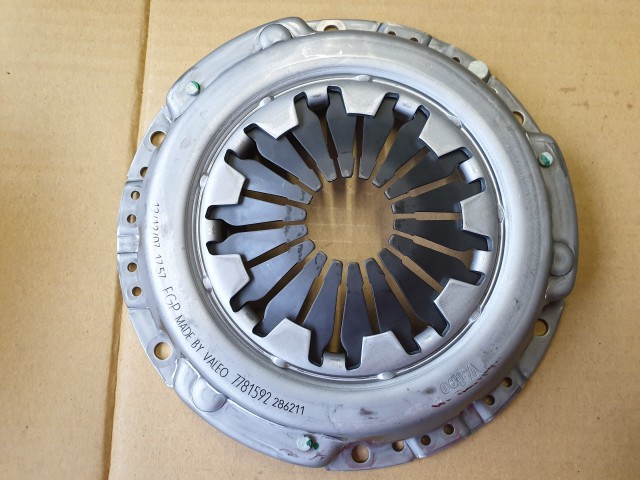 Fiat Palio 71735468 számú, gyári új kuplung szett