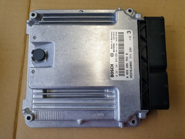 Alfa Romeo 159 2,2 benzin, gyári új motorvezérlő  55205754, 0261S01045