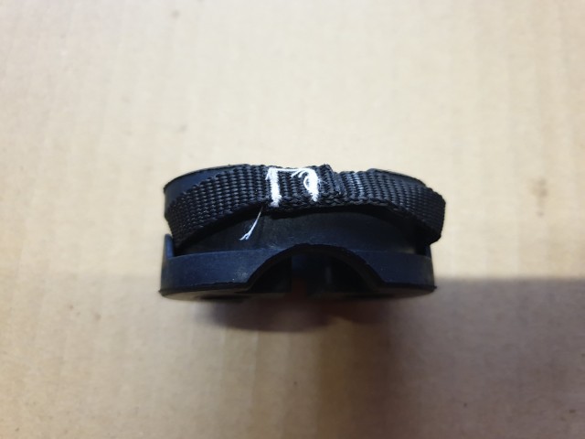 Fiat, Lancia utángyártott új kipufogó tartó gumibak 46546376