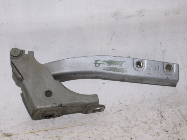 99703 Fiat Punto ezüst színű, jobb oldali motorháztető zsanér 51761348