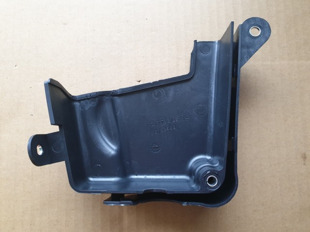 Alfa Romeo, Fiat, Lancia. utángyártott új vezérmű burkolat 55183453