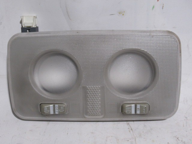 Alfa Romeo 147,156, Fiat Idea, Bravo, Grande Punto belső világítás 735445089