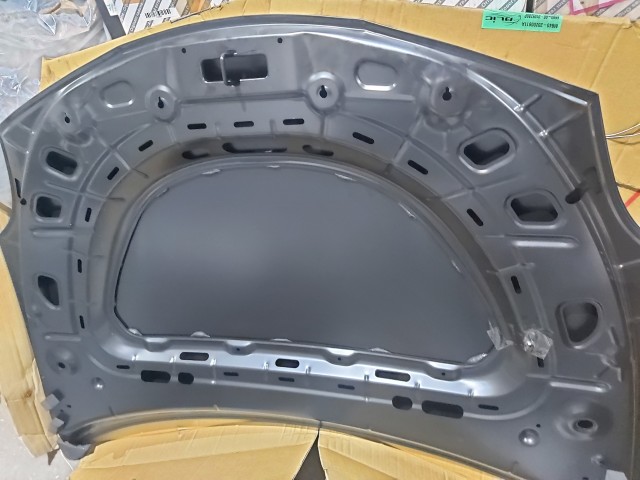 Alfa Romeo Giulietta utángyártott új motorháztető 50559416