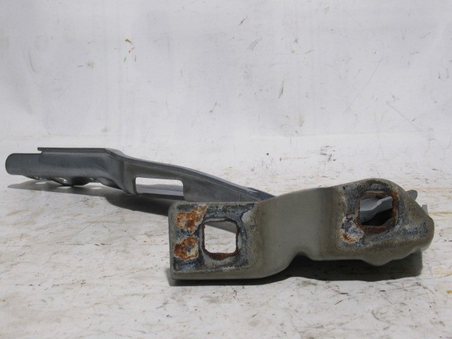 125195 Fiat Bravo 2007-2014 jobb oldali motorháztető zsanér 51817777