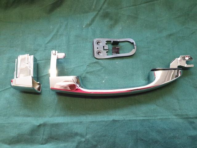 Fiat Bravo 2007-2014, Lancia Delta 2008-2014 utángyártott új külső kilincs 735440855