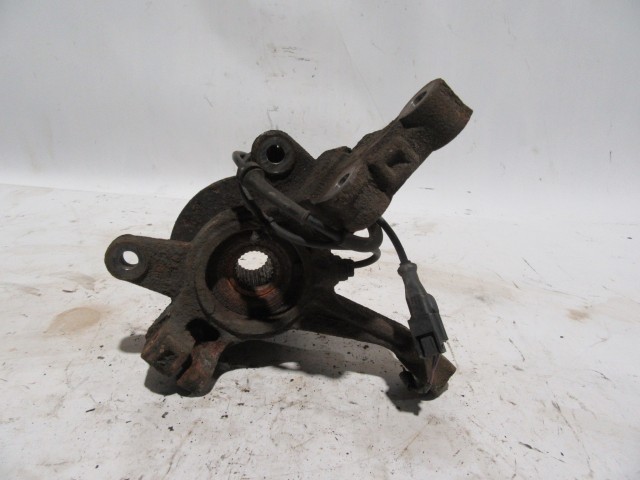 Ford Fiesta 1,6 Diesel 25 fogas jobb első csonkállvány (kerékagy)