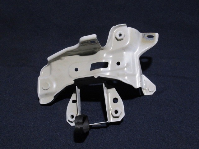 125351 Alfa Romeo Giulietta akkumulátor tartó  50511638