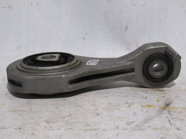 Alfa Romeo Giulietta alsó kitámasztóbak 50521924